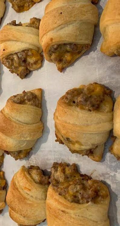 SAUSAGE CREAM CHEESE CRESCENTS SAUSAGE CREAM CHEESE CRESCENTS
